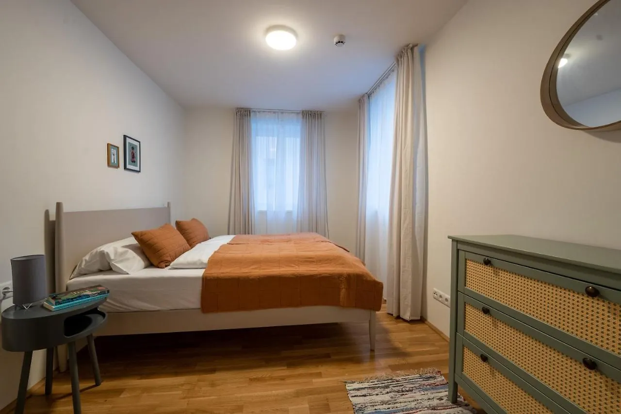 Noas Home Innsbruck 0*,